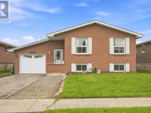 43 WILSON AVENUE Lindsay Ontario, K9V 5S3 - 3 Bedrooms Home For Sale