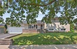 333 JEFFCOAT DRIVE | Toronto Ontario | Slide Image Two