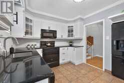 333 JEFFCOAT DRIVE | Toronto Ontario | Slide Image Nine