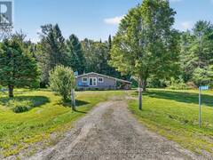 3044 LOOP ROAD Highlands East Ontario, K0L 3C0