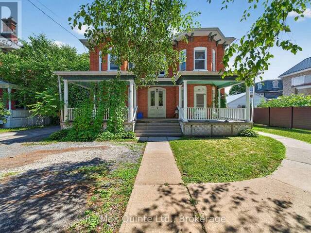 205 CHARLES STREET Belleville Ontario, K8N 3M3 - Multi-family Home For Sale