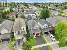 1333 WADEBRIDGE CRESCENT | Oshawa Ontario | Slide Image Six
