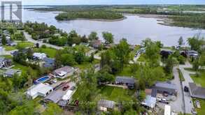 9 RIVERSIDE DRIVE | Lindsay Ontario | Slide Image Thirty-eight