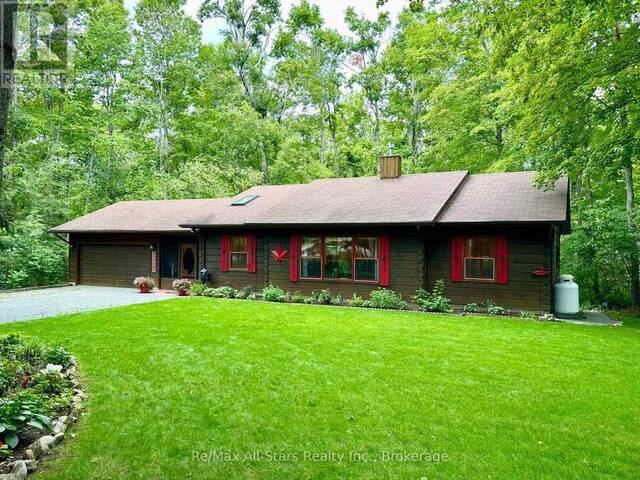 55 GOLF CLUB CRESCENT Fenelon Falls Ontario, K0M 1N0 - 2 Bedrooms Home For Sale