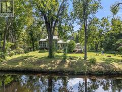 92 EDWINA DRIVE Bobcaygeon Ontario, K0M 1A0