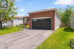 692 EWING STREET | Cobourg Ontario | Slide Image Three