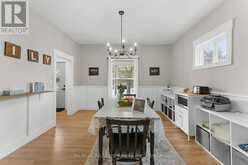 21 FRANCIS STREET E | Fenelon Falls Ontario | Slide Image Nine