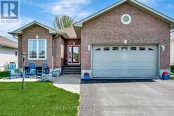 12 ALETHA DRIVE | Prince Edward Ontario | Slide Image Three