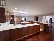 10 - 12 FLINT AVENUE | Bancroft Ontario | Slide Image Six