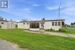 18 CEDAR STREET | Greater Napanee Ontario | Slide Image Two