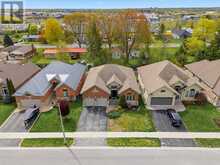 39 MCDOUGALL DRIVE | Belleville Ontario | Slide Image Three