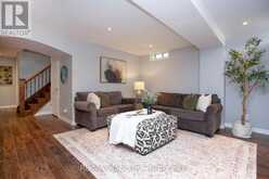 54 MELODY DRIVE | Whitby Ontario | Slide Image Thirty