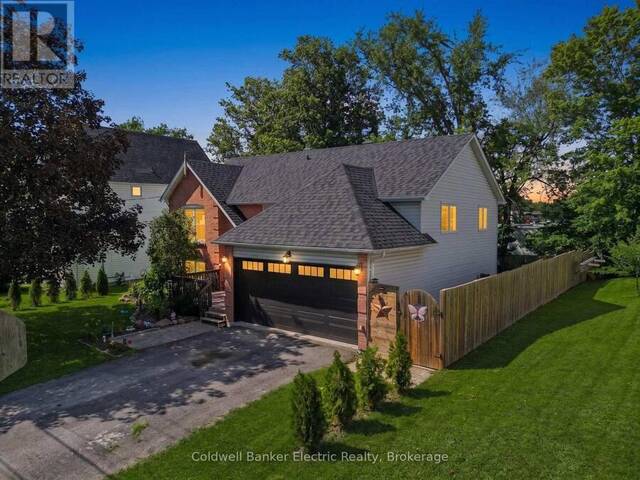 3 MAPLE AVENUE Asphodel-Norwood Ontario, K0L 2V0 - 5 Bedrooms Home For Sale