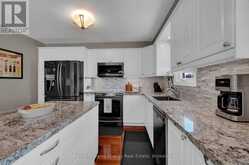 2 MURKAR CRESCENT | Whitby Ontario | Slide Image Thirteen