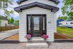 64 HEAD STREET | Bobcaygeon Ontario | Slide Image Six