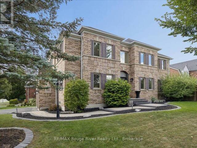 10 WINDBREAK CRESCENT Whitby Ontario, L1P 1P8 - 4 Bedrooms Home For Sale