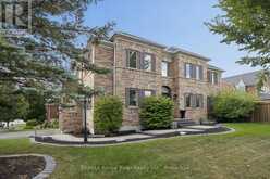 10 WINDBREAK CRESCENT | Whitby Ontario | Slide Image One