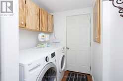 24 CIRCLE DRIVE | Lindsay Ontario | Slide Image Thirteen