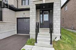 62 CORLEY STREET | Lindsay Ontario | Slide Image Three