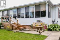 107 EASTVIEW BOULEVARD | Quinte West Ontario | Slide Image Three
