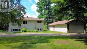 32 FIREHALL LANE | Bancroft Ontario | Slide Image Two