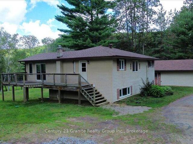 32 FIREHALL LANE Bancroft Ontario, K0L 1C0 - 3 Bedrooms Waterfront Home For sale