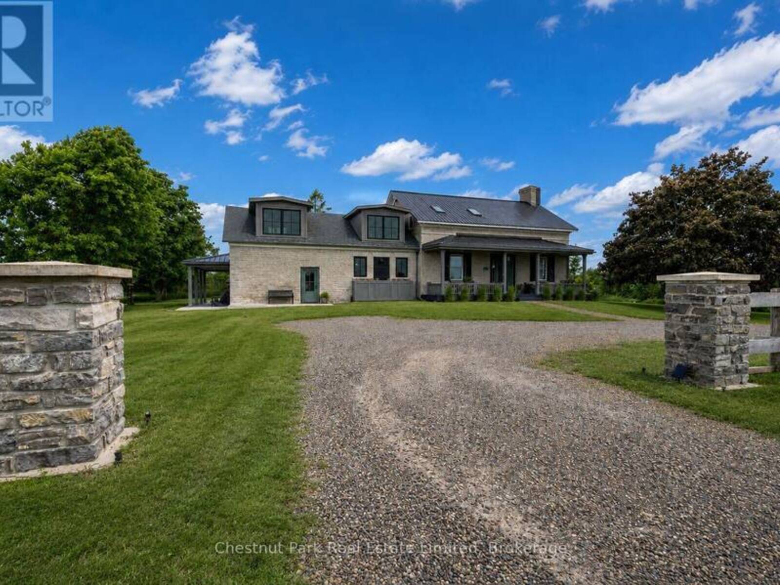 60 BAKKER ROAD, Hillier, Ontario K0K 2J0