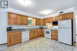 66 HASTINGS STREET S | Bancroft Ontario | Slide Image Six