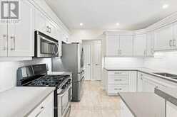 30 - 35 HEARTWOOD DRIVE | Belleville Ontario | Slide Image Eleven