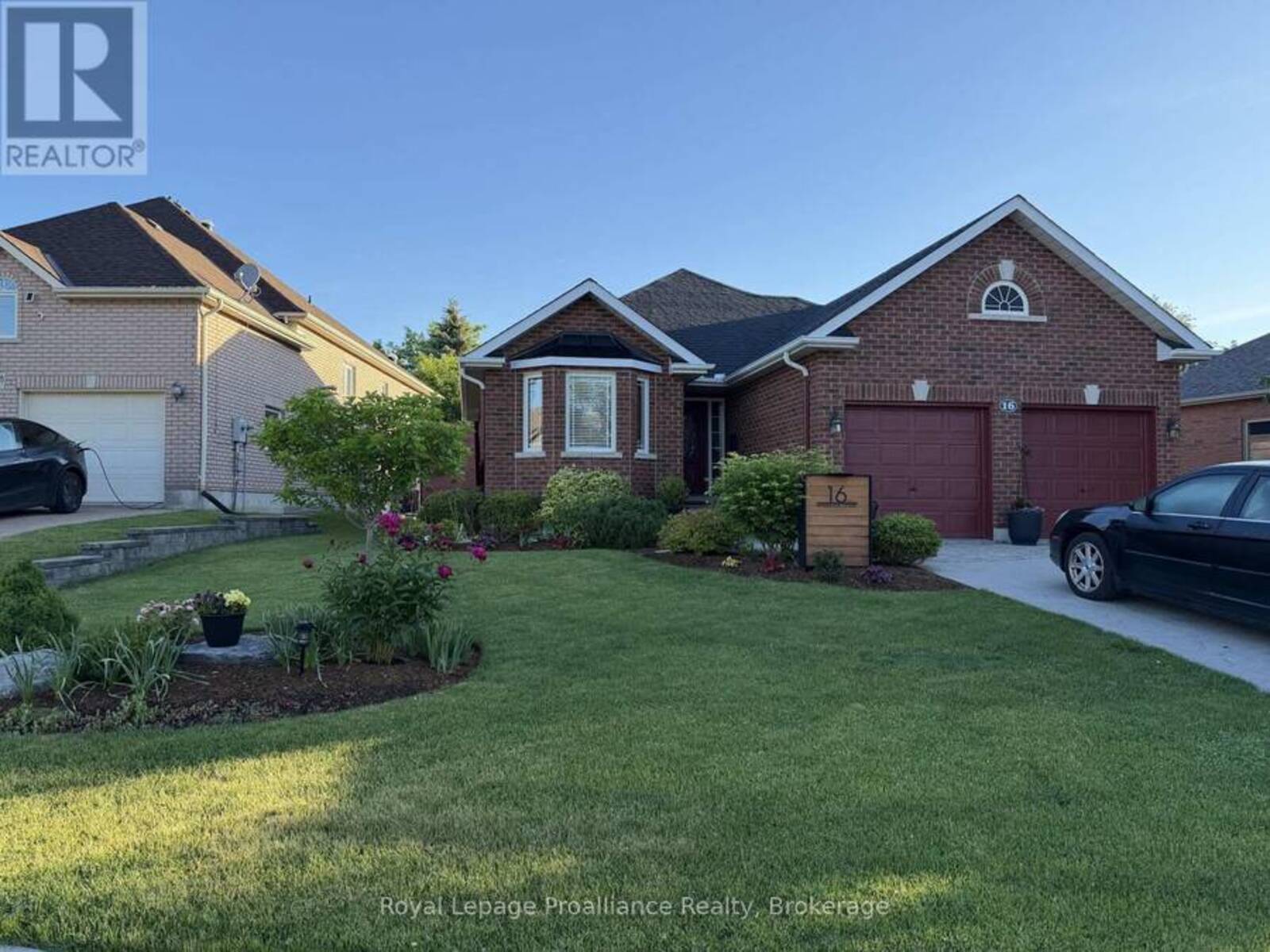16 MAGNOLIA COURT, Belleville, Ontario K8P 5M7