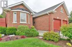 16 MAGNOLIA COURT | Belleville Ontario | Slide Image Four