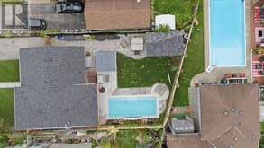 233 PHILLIP MURRAY AVENUE | Oshawa Ontario | Slide Image Four