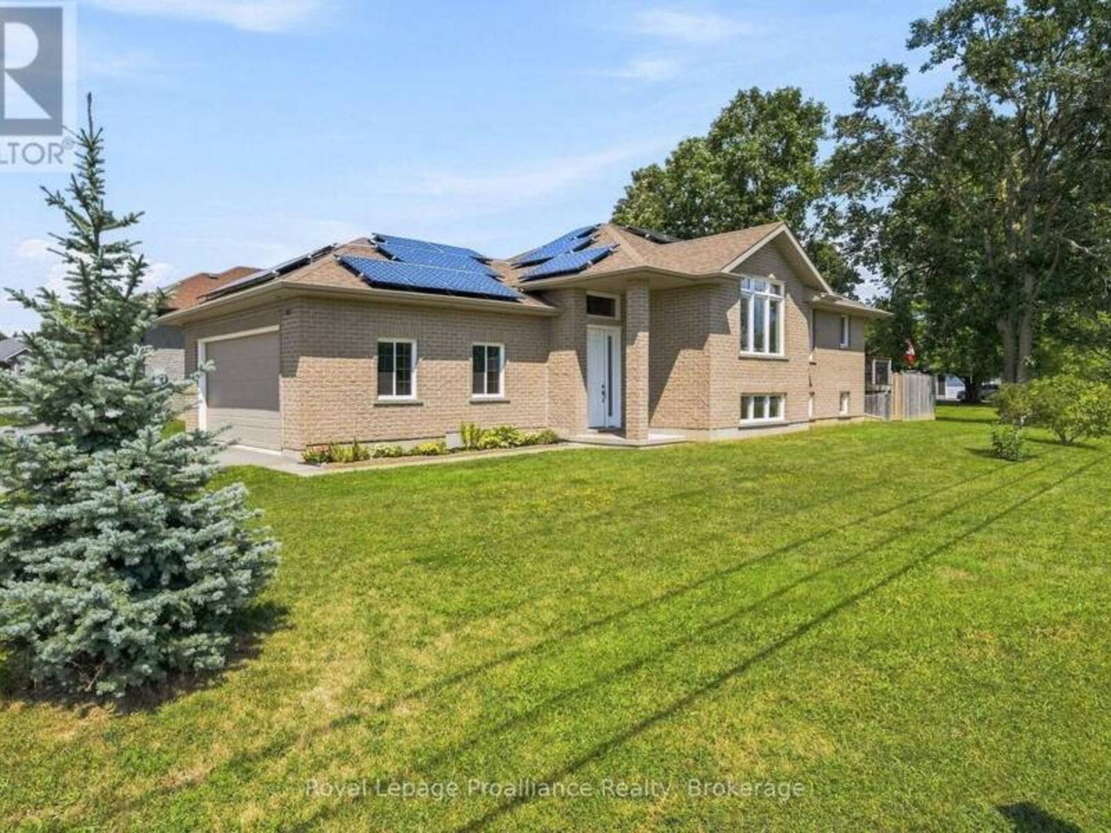 63 FREEDOM CRESCENT, Quinte West, Ontario K8V 0C2