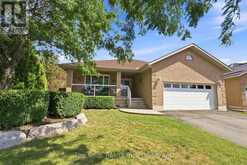 53 EAKINS COURT | Lindsay Ontario | Slide Image One