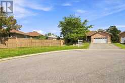 53 EAKINS COURT | Lindsay Ontario | Slide Image Thirty-nine
