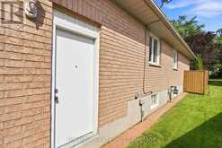 53 EAKINS COURT | Lindsay Ontario | Slide Image Forty-two