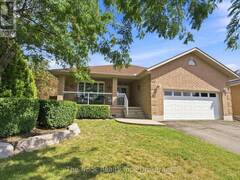 53 EAKINS COURT Lindsay Ontario, K9V 6J9