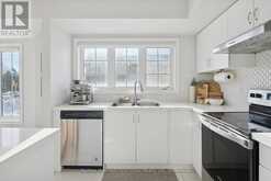 40 PORCELAIN WAY | Whitby Ontario | Slide Image Nine