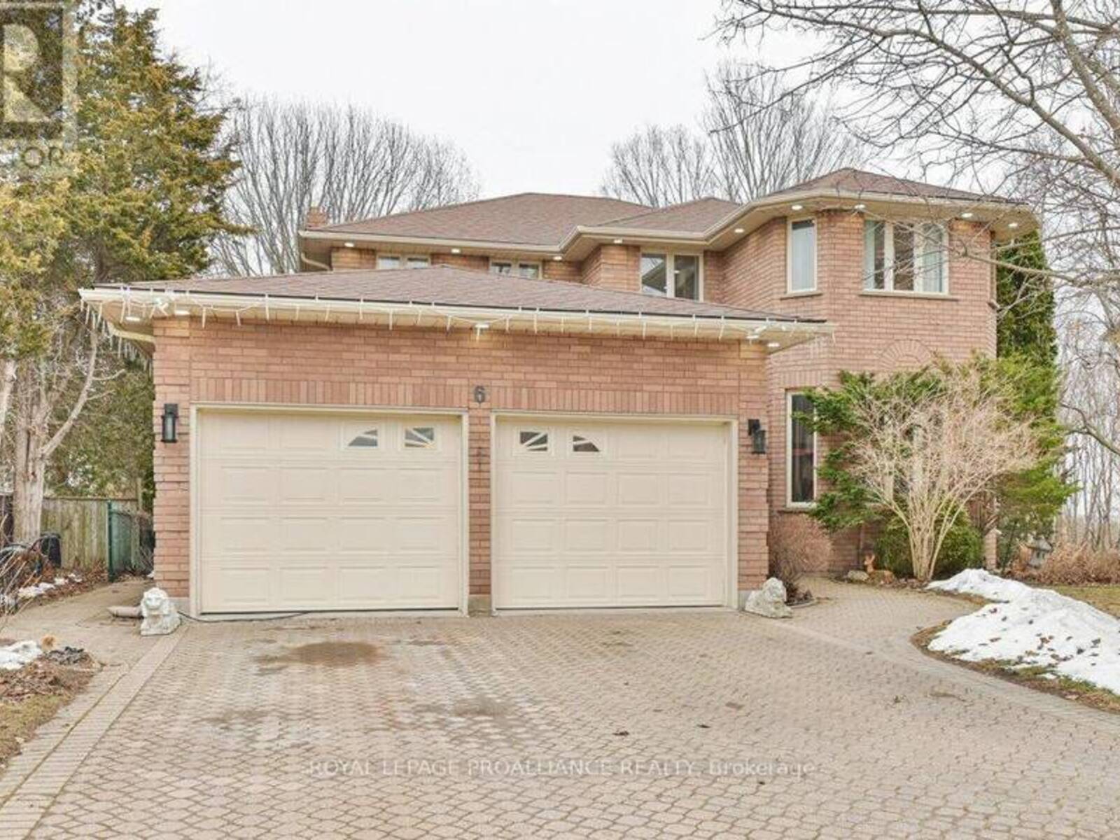 6 BRIDLEWOOD LANE, Quinte West, Ontario K8V 6N4