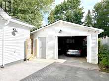 235 KINGSWOOD DRIVE | Gravenhurst Ontario | Slide Image Twenty-one