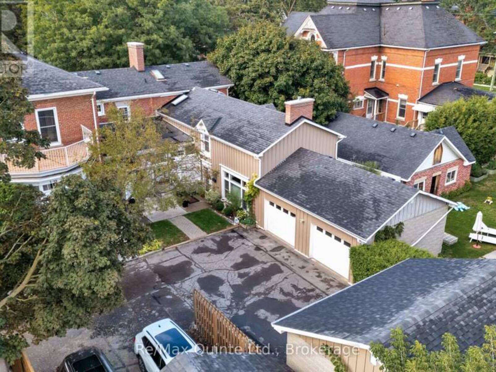 5 - 99 BRIDGE STREET E, Belleville, Ontario K8N 1M2