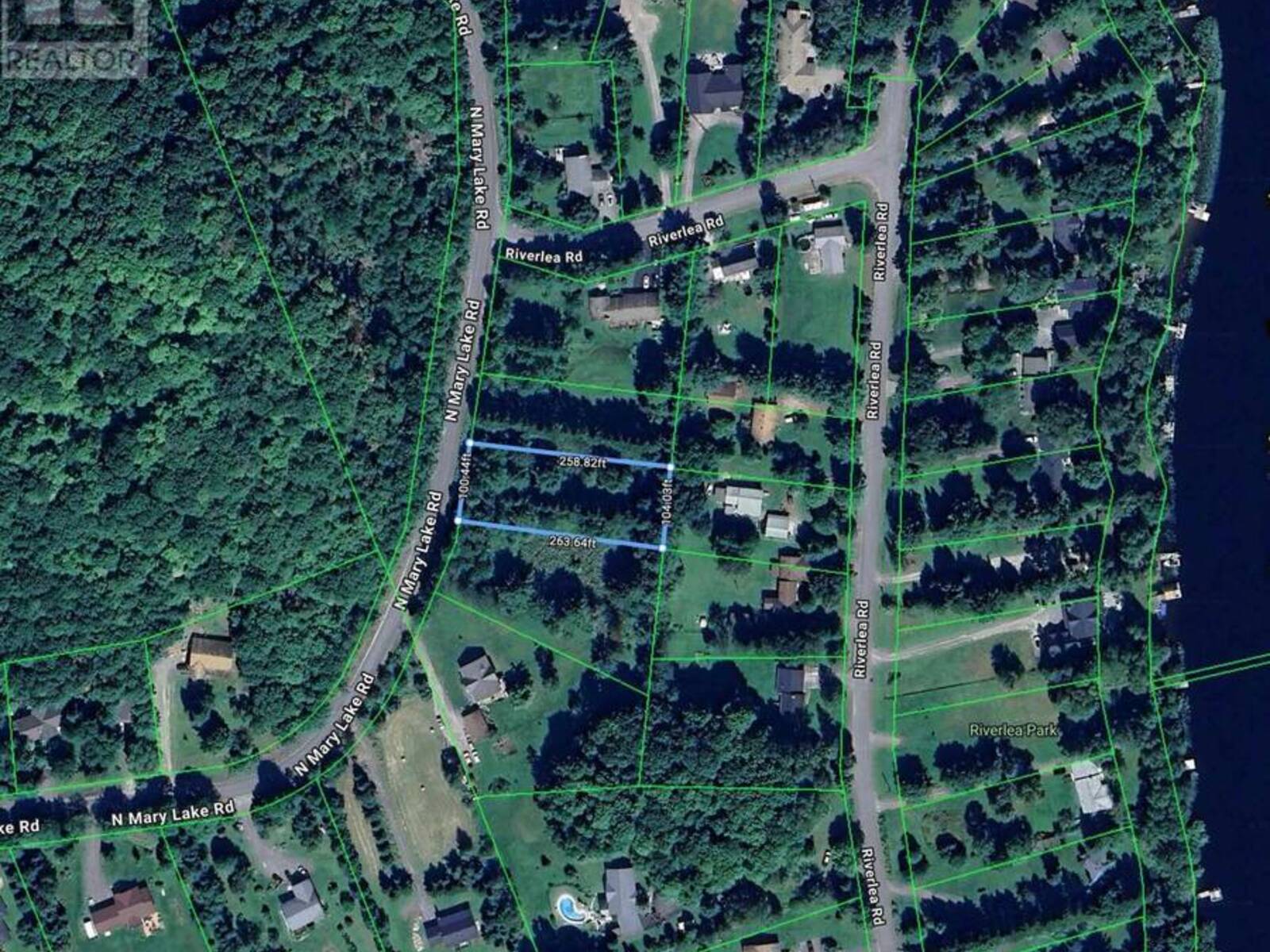 964 NORTH MARY LAKE ROAD, Huntsville, Ontario P1H 1S4