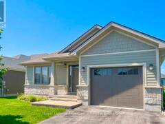 8 TESSA BOULEVARD Belleville Ontario, K8N 4Z5