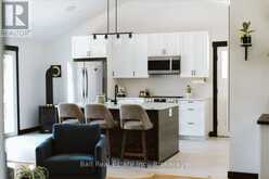 78 LAKESHORE BOULEVARD | Selwyn Ontario | Slide Image Nine