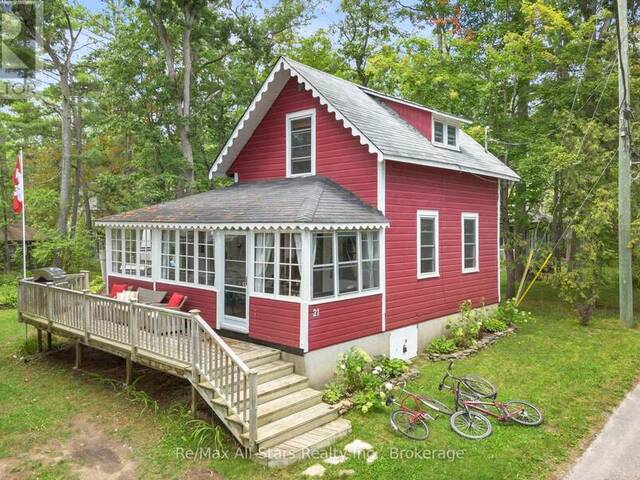 21 THIRD STREET Fenelon Falls Ontario, K0M 1N0 - 3 Bedrooms Home For Sale