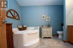 51 CREEKSIDE CIRCLE | Kawartha Lakes Ontario | Slide Image Thirty-one