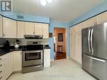 3 GOVERNORS DRIVE | Bobcaygeon Ontario | Slide Image Eight