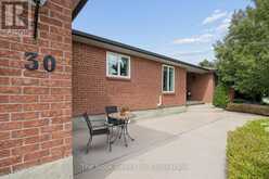 30 POTTERS LANE | Hampton Ontario | Slide Image Three