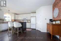 49 KING STREET | Kawartha Lakes Ontario | Slide Image Eight