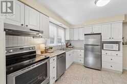 241 VIEWMOUNT STREET | Oshawa Ontario | Slide Image Fifteen